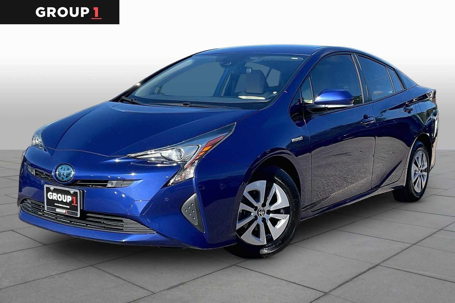 Used 2018 Toyota Prius Three FWD image 1