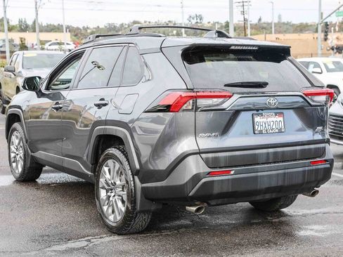 Certified 2023 Toyota RAV4 XLE Premium image 21