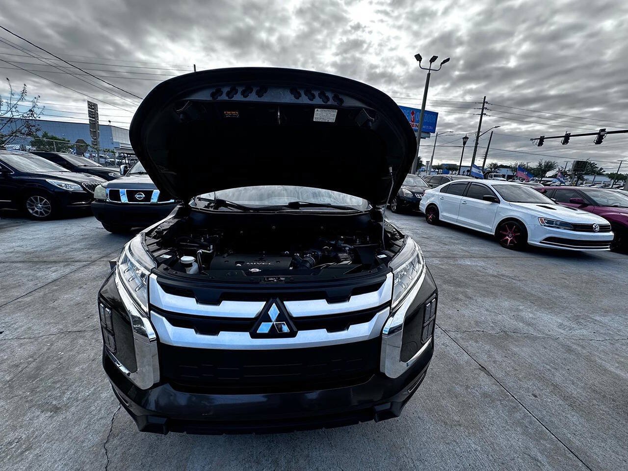 Used 2020 Mitsubishi Outlander Sport ES FWD image 19