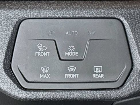 Used 2023 Volkswagen ID.4 Pro S AWD/4WD image 11