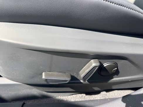 Used 2023 Ford Mustang Mach-E Premium image 10