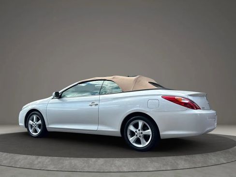 Used 2006 Toyota Solara SLE image 7