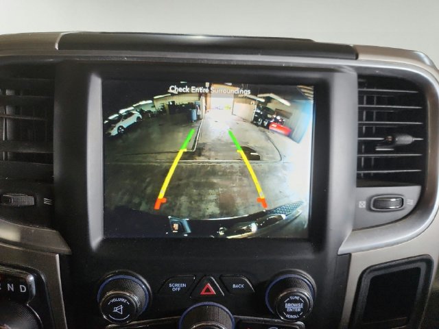 Used 2019 RAM 1500 Classic SLT w/ SLT Plus D←cor Group AWD/4WD image 23