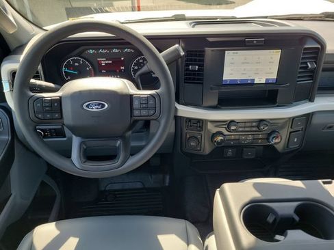 New 2026 Ford F350 XL AWD/4WD image 17