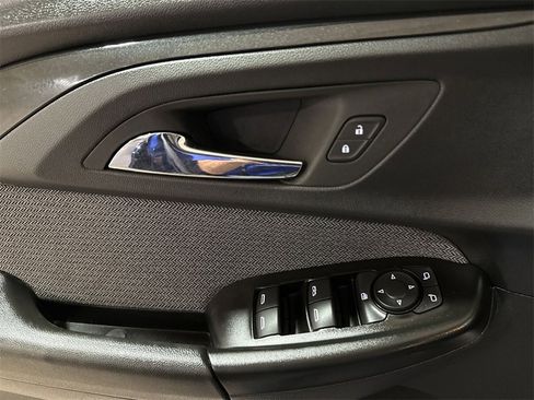 Used 2023 Chevrolet TrailBlazer LT w/ Sun and Liftgate Package image 21