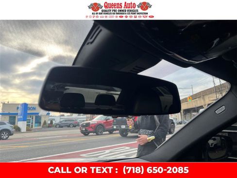 Used 2020 BMW 330i Sedan w/ Convenience Package image 19