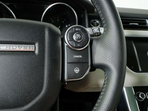 Used 2016 Land Rover Range Rover Sport Supercharged AWD/4WD image 12