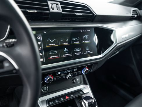 Certified 2023 Audi Q3 2.0T Premium Plus w/ Premium Plus Package AWD/4WD image 13