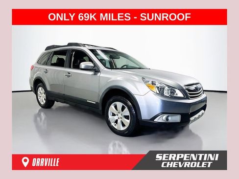 Used 2011 Subaru Outback 3.6R Limited image 1