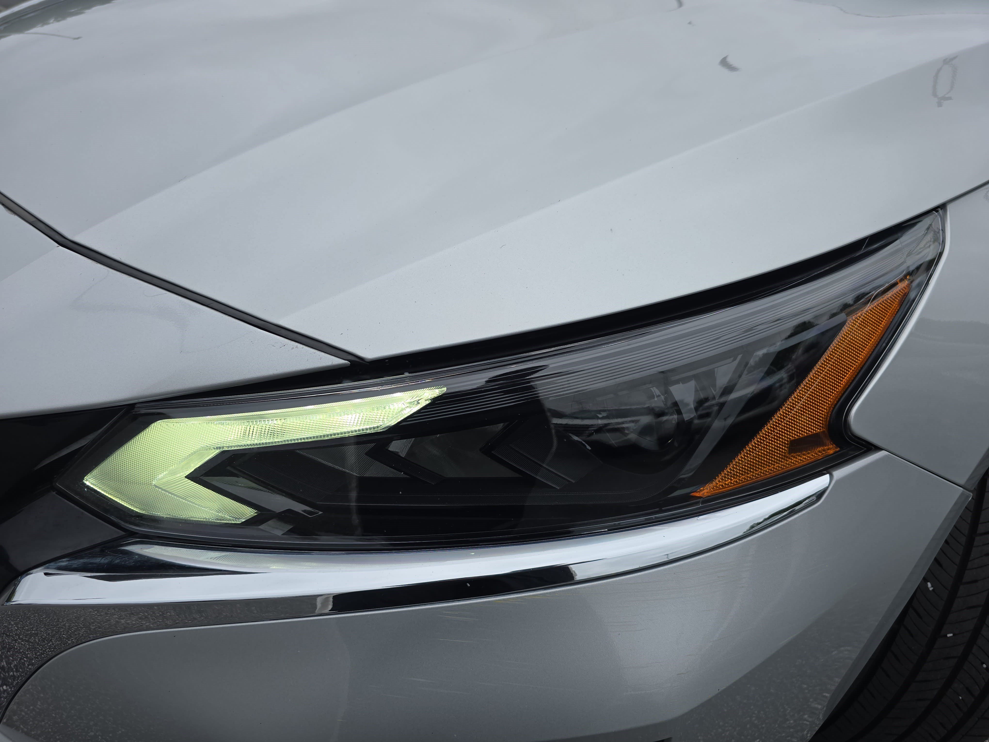 Used 2025 Nissan Altima 2.5 SV FWD image 29