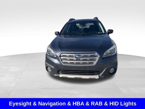 Used 2017 Subaru Outback 2.5i Limited image 4