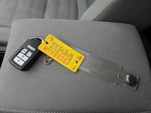 Used 2018 Honda CR-V EX image 29