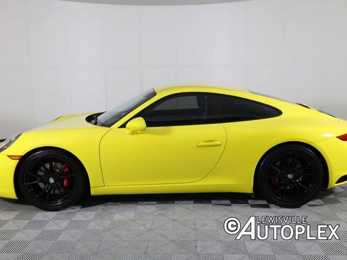 Used 2018 Porsche 911 Carrera S image 8