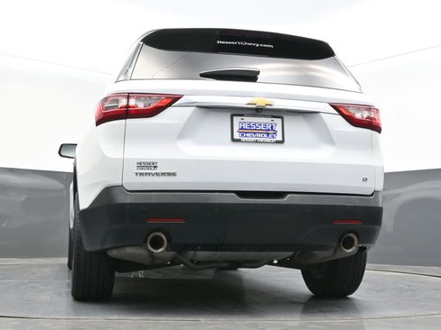 Used 2020 Chevrolet Traverse LT FWD image 41