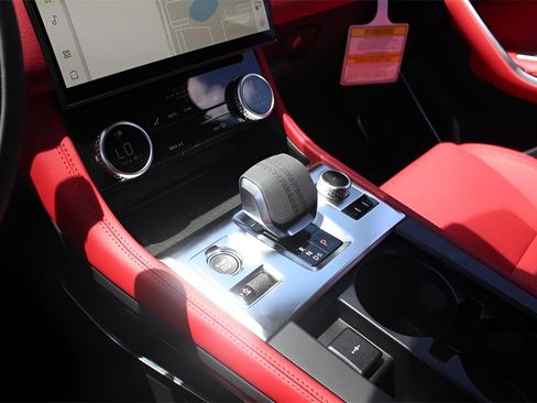 New 2026 Jaguar F-PACE R-Dynamic S image 28