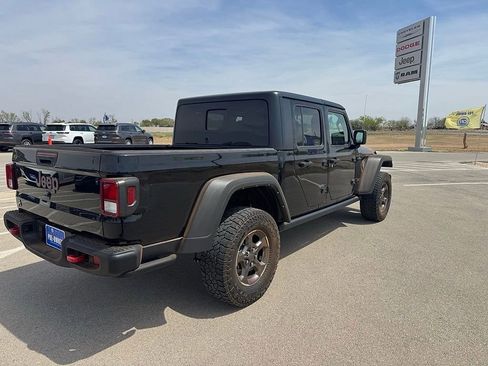 Used 2021 Jeep Gladiator Rubicon image 5