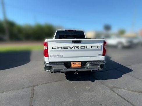 Used 2022 Chevrolet Silverado 1500 LTZ AWD/4WD image 7