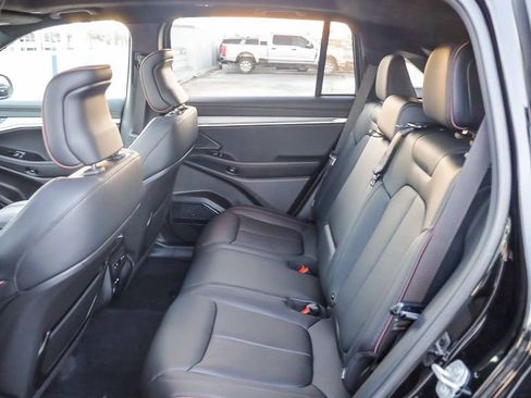 New 2025 Jeep Wagoneer S Launch Edition image 20