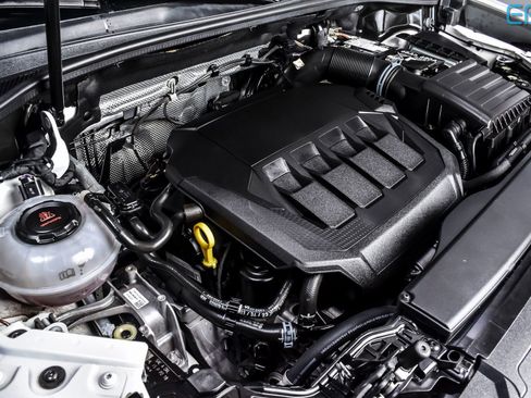 Used 2024 Audi Q3 2.0T Premium image 12