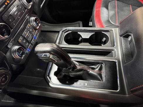 Certified 2018 Ford F150 Lariat w/ Equipment Group 502A Luxury AWD/4WD image 31