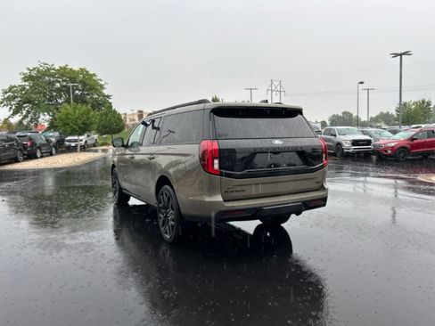 New 2027 Ford Expedition Max Platinum w/ Stealth Performance Package AWD/4WD image 8
