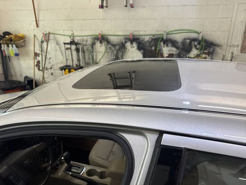 Used 2009 Ford Fusion SEL image 14