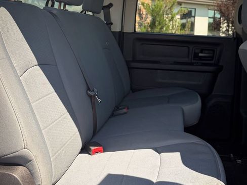 Used 2014 RAM 1500 Express AWD/4WD image 26
