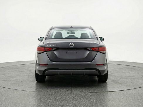 Used 2025 Nissan Sentra SV image 7