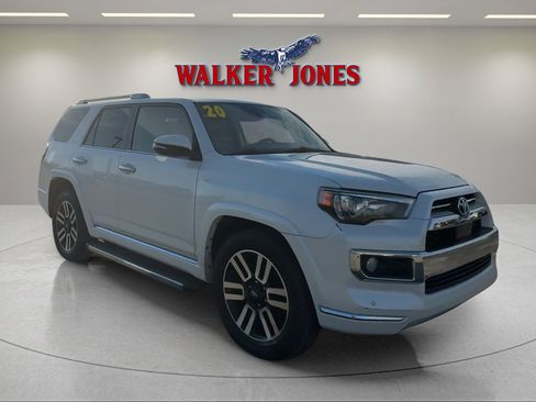 Used 2020 Toyota 4Runner Limited image 11