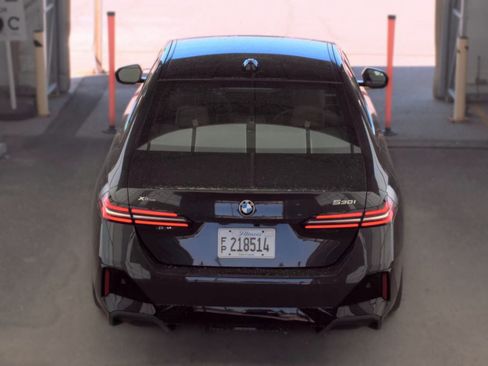 Used 2026 BMW 530i xDrive AWD/4WD image 10