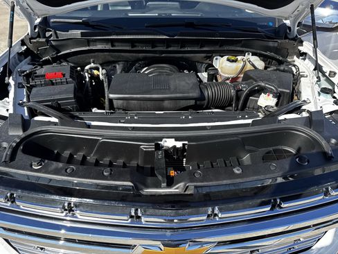 Used 2024 Chevrolet Tahoe Premier image 33