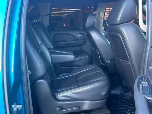 Used 2007 GMC Yukon XL SLE image 26