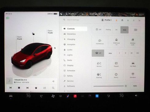 Used 2023 Tesla Model Y Long Range AWD/4WD image 27