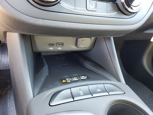 New 2026 Buick Envista Preferred w/ Convenience II Package image 23