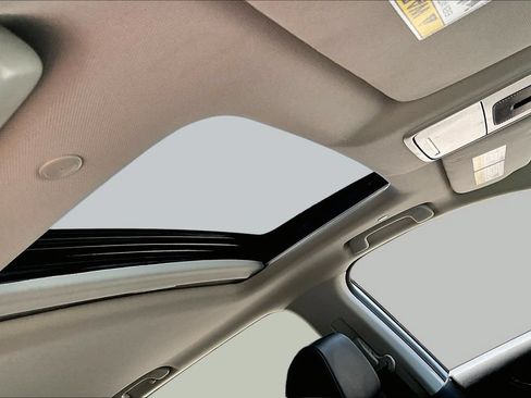 Used 2025 Honda CR-V EX-L image 19