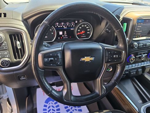 Used 2022 Chevrolet Silverado 3500 High Country w/ Technology Package AWD/4WD image 15