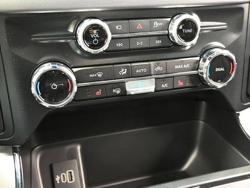 New 2026 Ford F150 XLT w/ Equipment Group 302A MID AWD/4WD image 43
