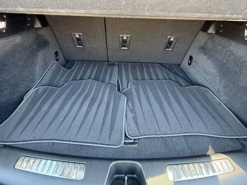 Used 2021 Cadillac XT4 Premium Luxury w/ Cold Weather Package image 20