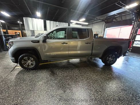 Used 2024 GMC Sierra 1500 Pro w/ Graphite Edition AWD/4WD image 6