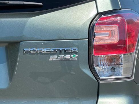 Used 2017 Subaru Forester 2.5i Premium w/ Rugged Package #1 AWD/4WD image 30