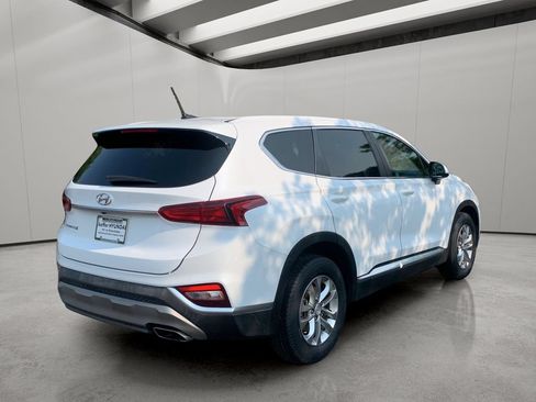 Used 2020 Hyundai Santa Fe SE FWD image 5