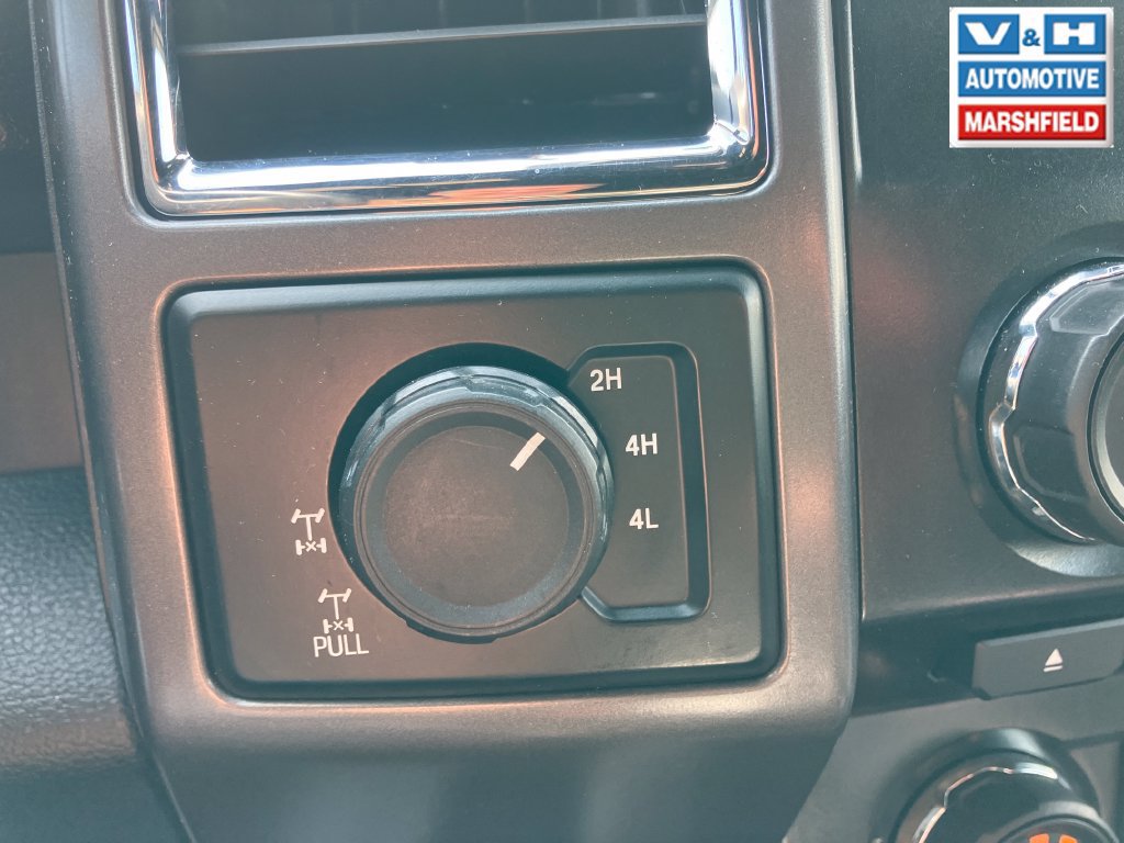 Used 2015 Ford F150 XLT w/ Equipment Group 301A Mid AWD/4WD image 6