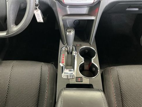 Used 2016 GMC Terrain SLE FWD image 10