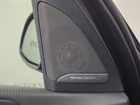 Used 2024 BMW X5 M60i image 13