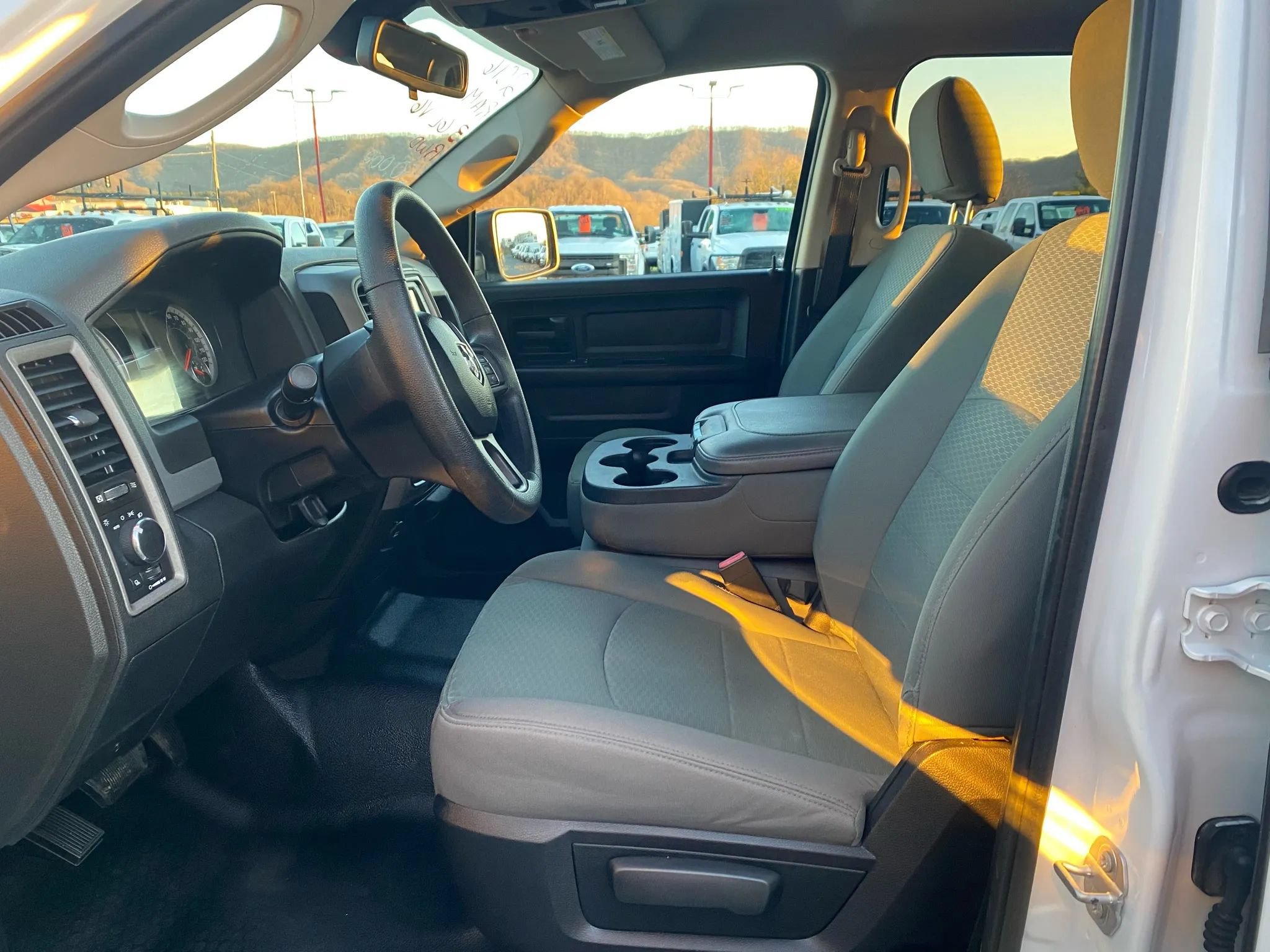 Used 2016 RAM 1500 Tradesman w/ Popular Equipment Group RWD image 10
