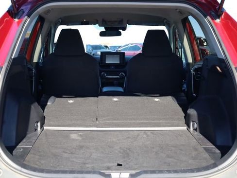 Used 2019 Toyota RAV4 LE image 27