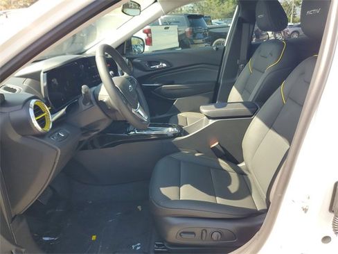 New 2026 Chevrolet Trax ACTIV w/ Sunroof Package image 8