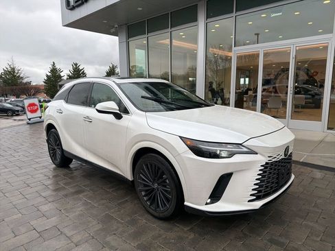 Used 2025 Lexus RX 350 Premium image 2