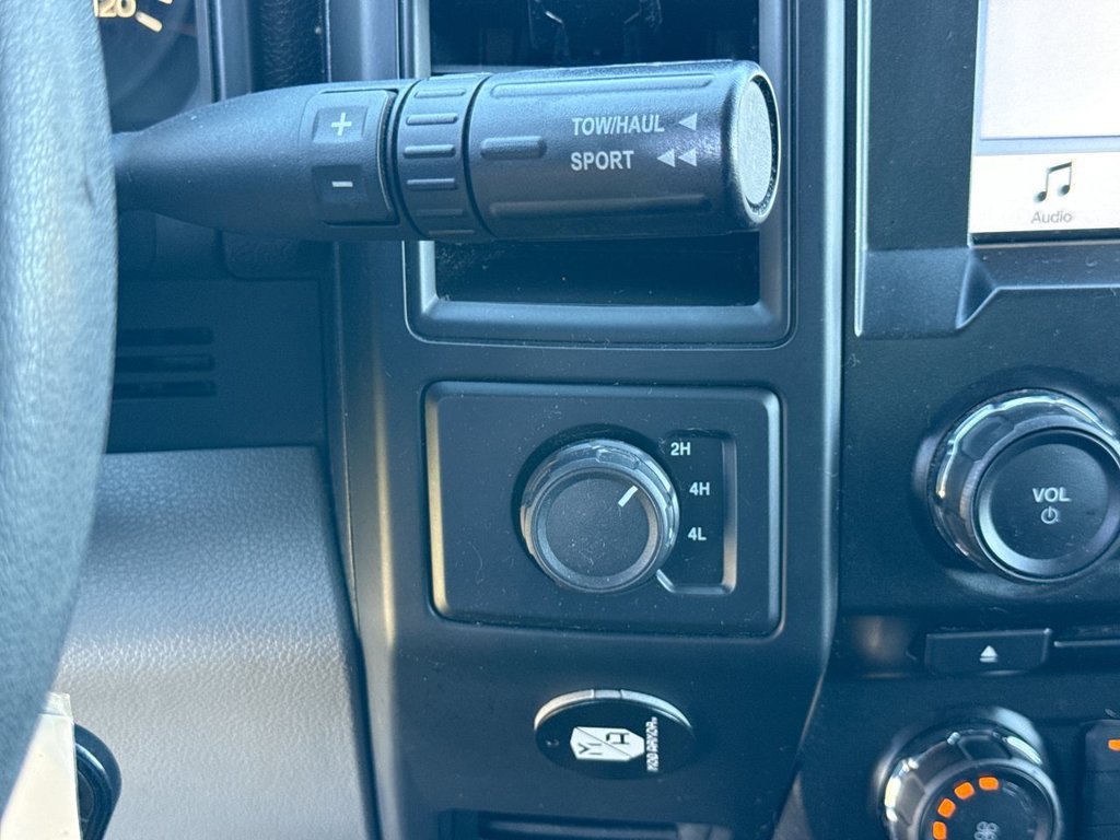 Used 2017 Ford F150 XL w/ Equipment Group 101A Mid AWD/4WD image 18