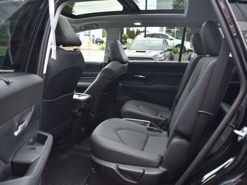 Certified 2026 Toyota Grand Highlander AWD image 20